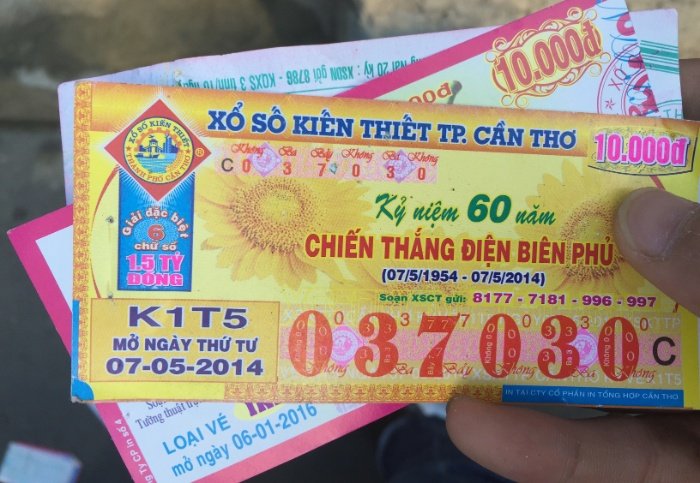 Đối tượng chính mà những người làm vé số giả thường hướng tới chủ yếu là người bán vé số giả